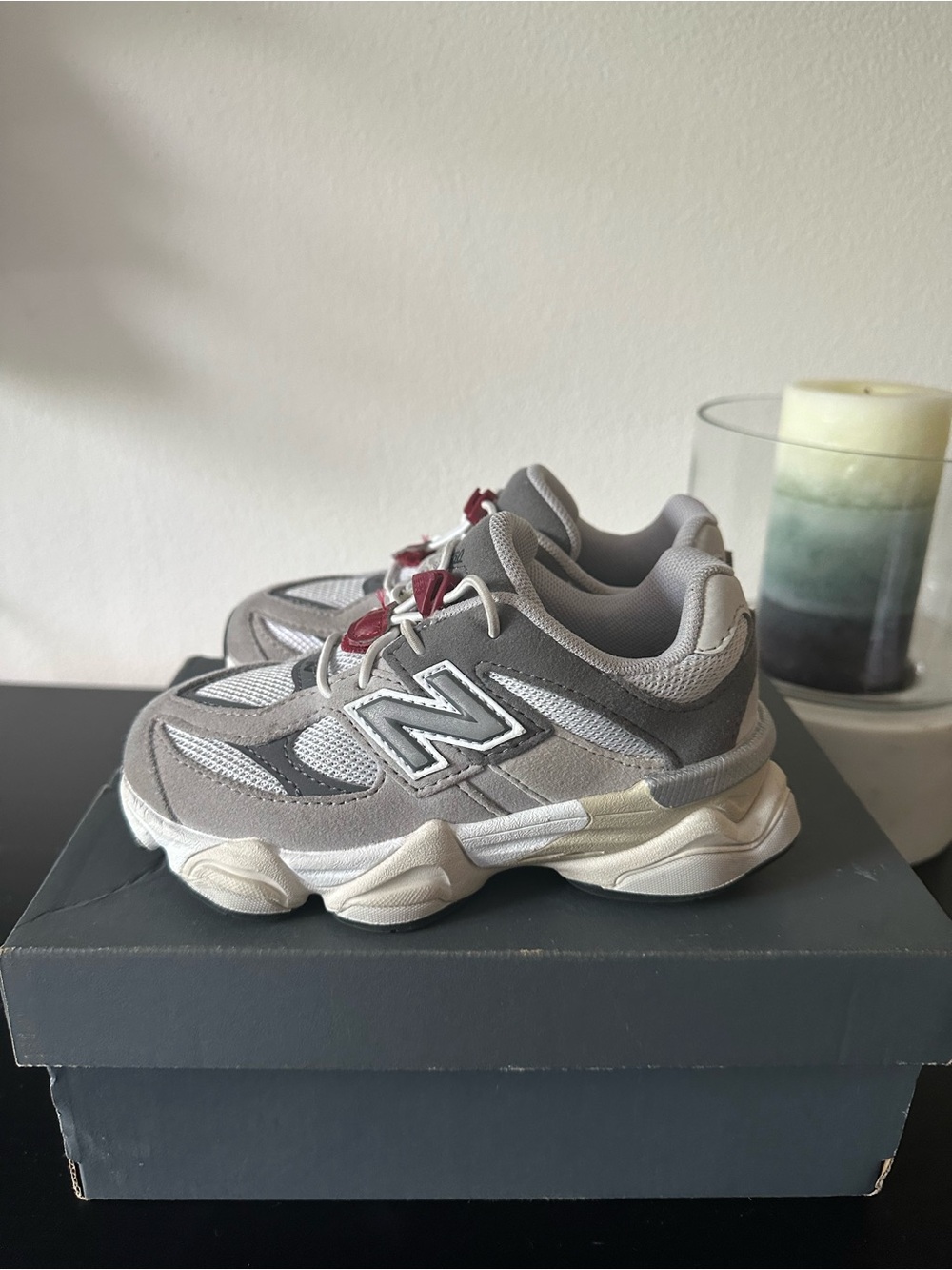 New Balance 9060 - Picture 3 of 11